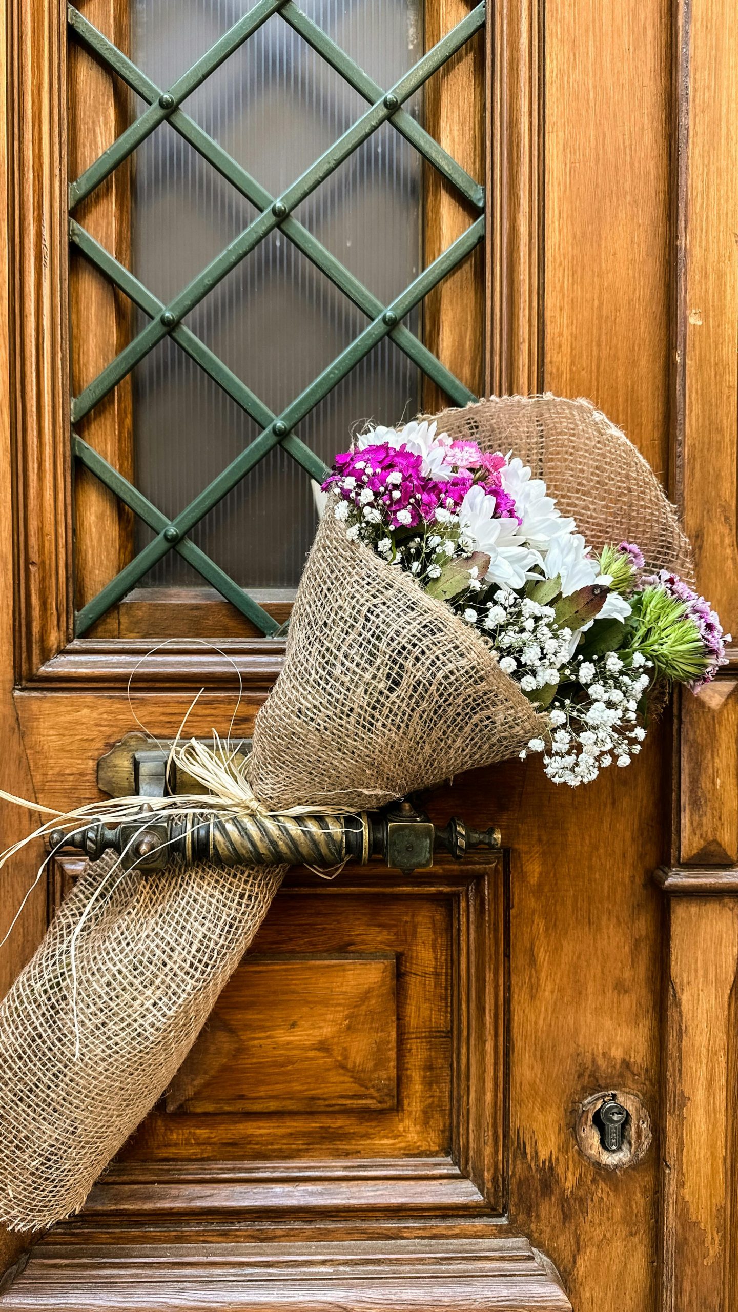 Rustic Burlap Wrap Bouquet